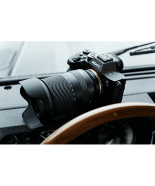 TAMRON A071SF 28 mm - 200 mm f./2.8-5.6 Di III (Objektiv für Sony E-Mount, Schwarz)