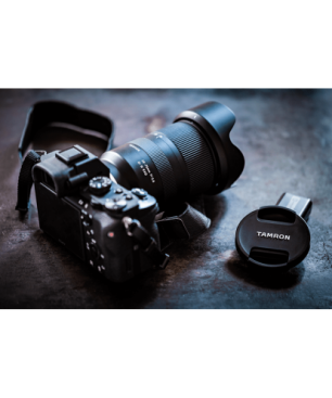 TAMRON DI III RXD 28 mm - 75 mm F/2.8 Di III (Objektiv für Sony E-Mount, Schwarz)