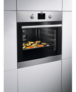 AEG BPC33502B2, Einbaubackofen (Einbaugerät, 72 Liter, 594 mm breit), Serie 6000 mit SurroundCook Ringheißluftsystem (mit Pyro