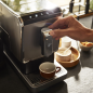 TCHIBO Esperto Caffè 1.1 Kaffeevollautomat Silber